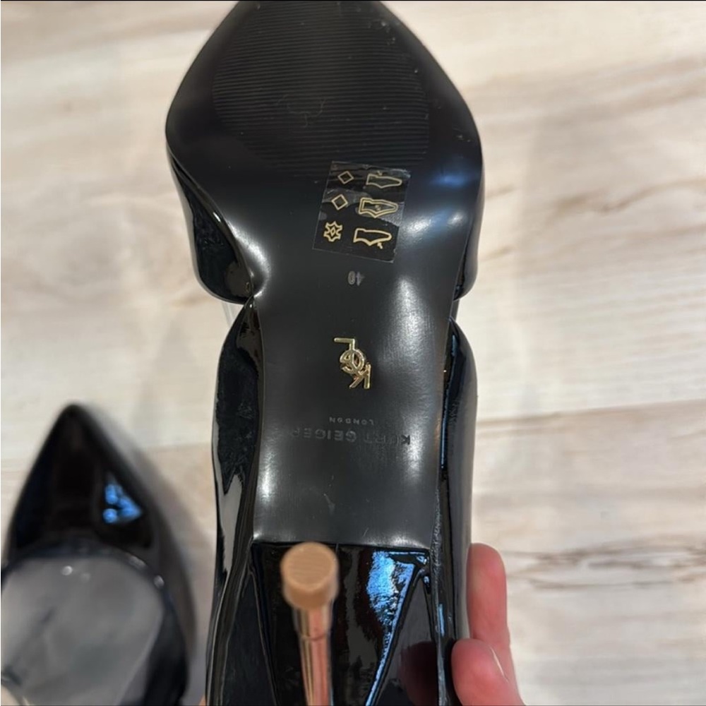 KURT GEIGER LONDON Britton High Heel Court Shoes - Picture 6 of 6